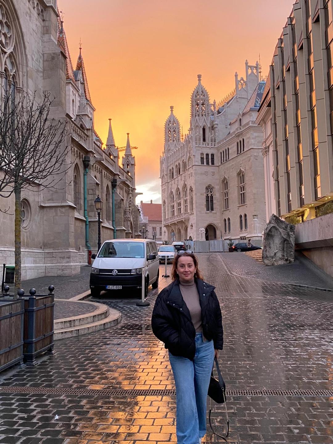 מאיה - מדריכת טיולים בבודפשט